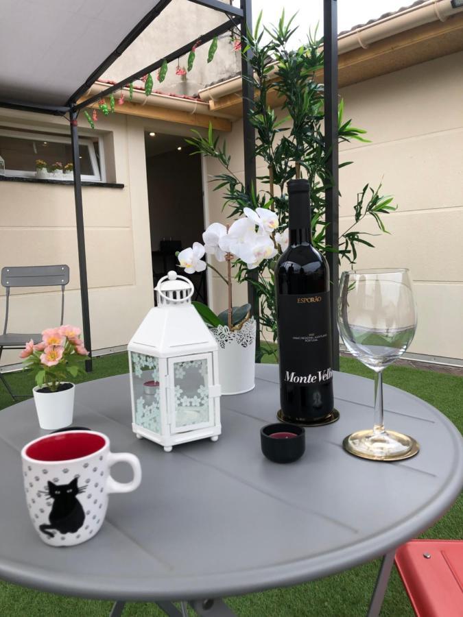 Paris-Eiffel, Bienvenue -Terrasse -Netflix Apartman Pantin Kültér fotó